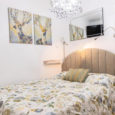 Lovehome Apartment Lisbona Esterno foto