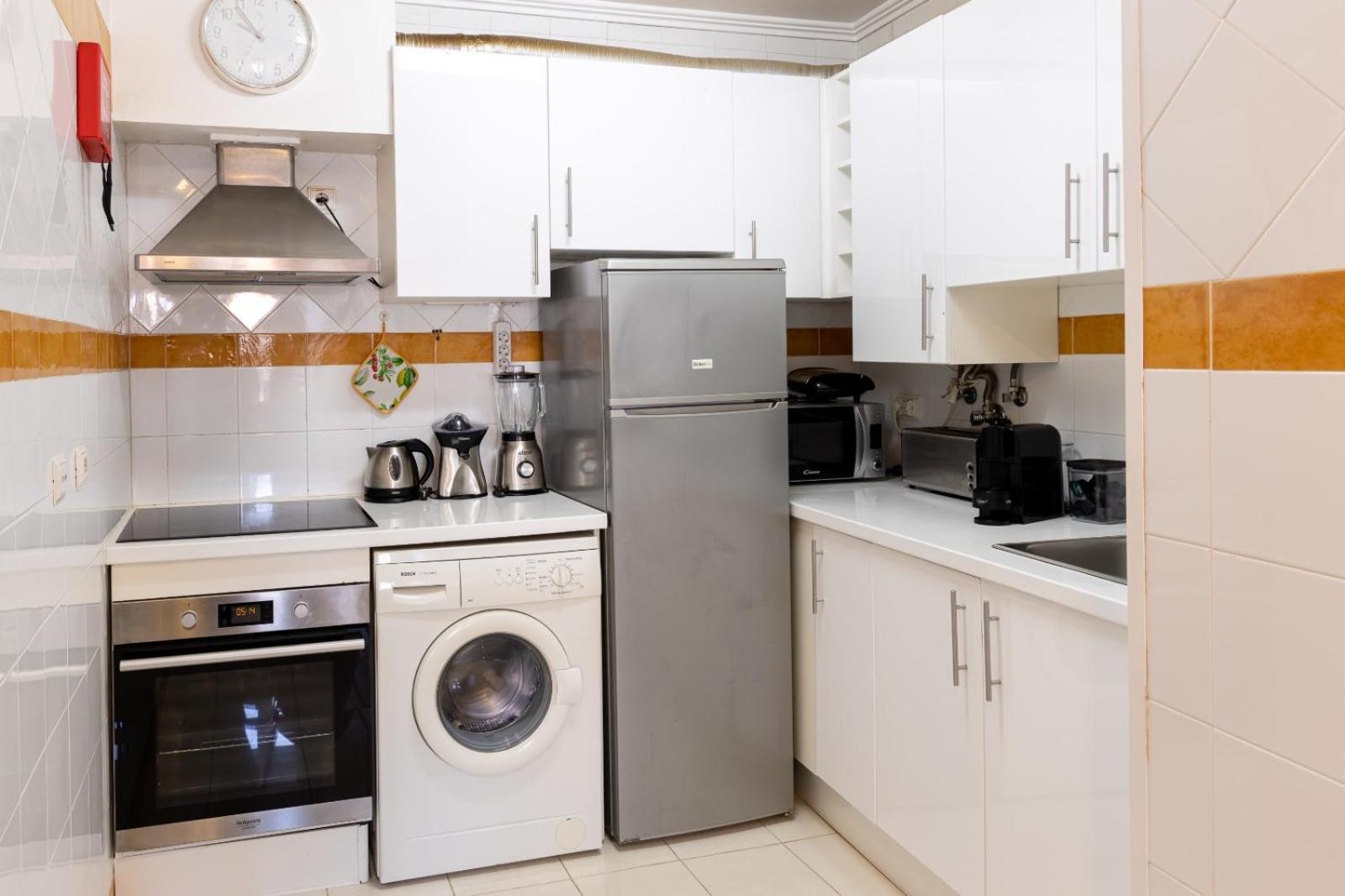 Lovehome Apartment Lisbona Esterno foto